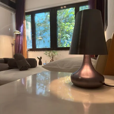 Lovely Center Appartement Tirana