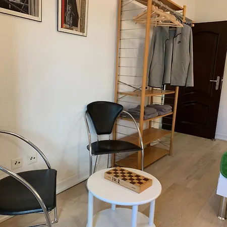 Lovely Center Apartment
