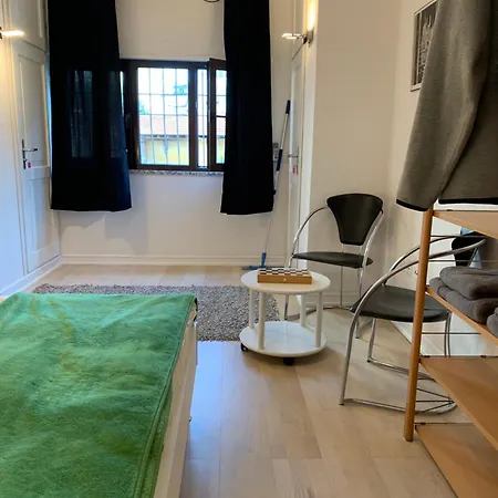 Lovely Center Apartment *